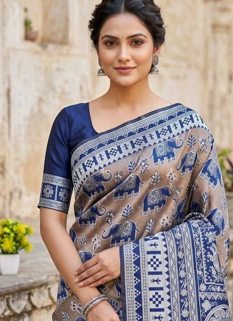 New Designer Banarasi Soft Silk Woven Saree with Blouse Set For Women's