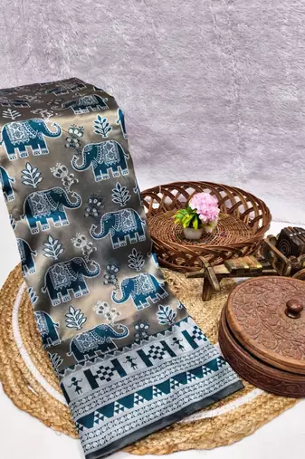 New Designer Banarasi Soft Silk Woven Saree with Blouse Set For Women's