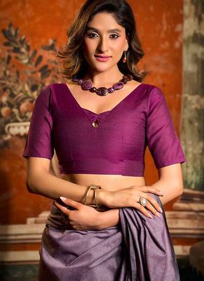 Lavender mal cotton contrast pallu with fancy tassels saree with blouse 6