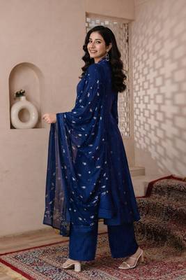 Cotton cambric a-line kurti-pant-dupatta set 2