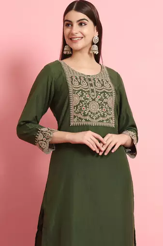 Floral embroidered silk round neck kurta trosuer & dupatta set