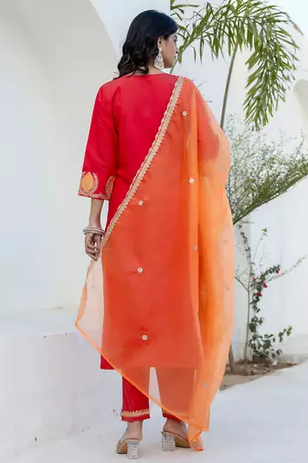 Floral embroidered cotton round neck kurta trosuer & dupatta set