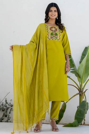 Floral embroidered cotton round neck kurta trosuer & dupatta set