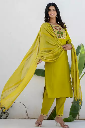 Floral embroidered cotton round neck kurta trosuer & dupatta set