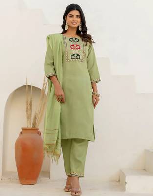 Floral embroidered cotton round neck kurta trosuer & dupatta set 1