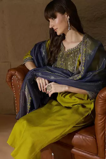 Floral embroidered silk round neck kurta trosuer & dupatta set