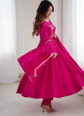 Dark pink roman chanderi silk beads work anarkali set full stitched 2