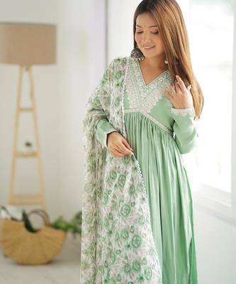 Pista roman silk chanderi nyra cut thread dori sequence work kurta set full stitched 4