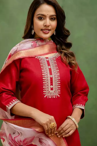 Floral embroidered cotton round neck kurta trosuer & dupatta set