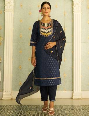 Floral embroidered chanderi silk round neck kurta trosuer & dupatta set 1