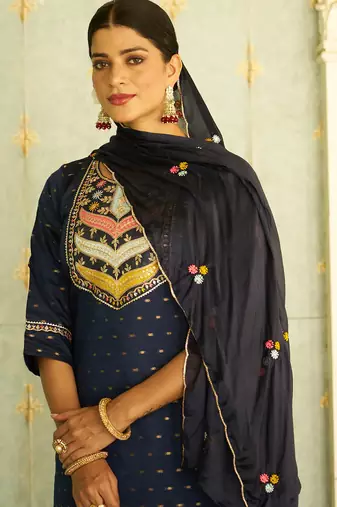 Floral embroidered chanderi silk round neck kurta trosuer & dupatta set