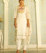 Floral embroidered chanderi silk round neck kurta trosuer & dupatta set