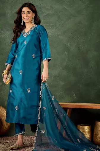 Floral embroidered silk v neck kurta trosuer & dupatta set