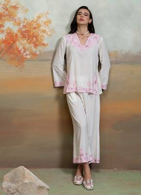 Off white embroidered mulmul co ord set 5