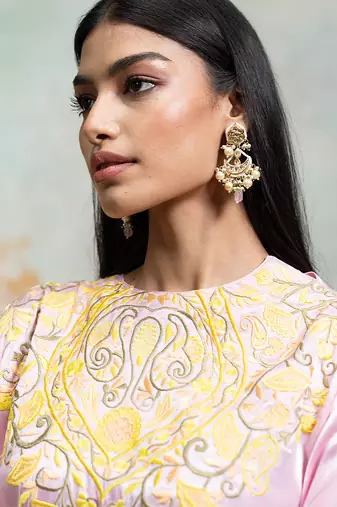 Baby pink embroidered ganghi silk kurta set