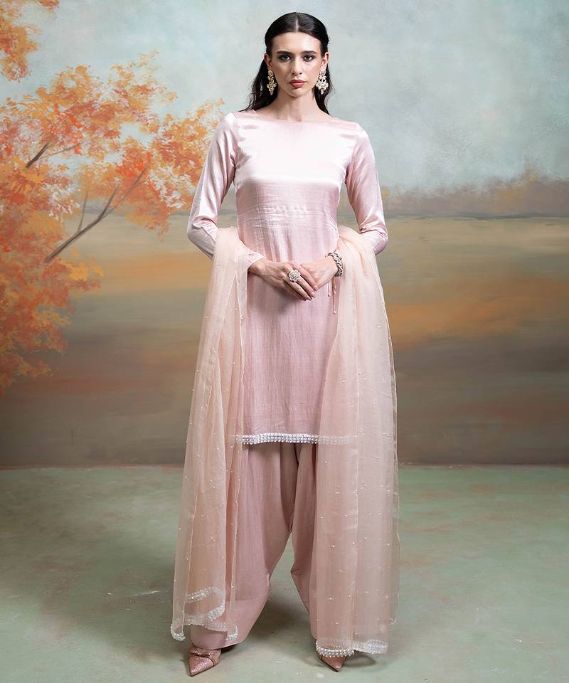Pastel pink embroidered ganghi silk kurta set