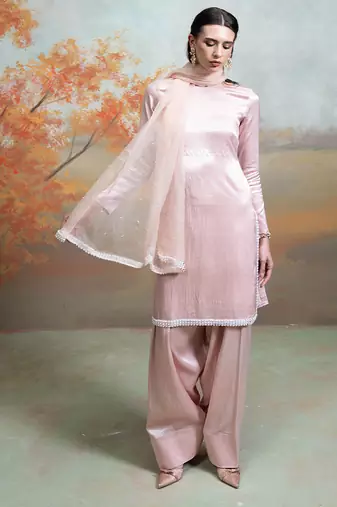 Pastel pink embroidered ganghi silk kurta set