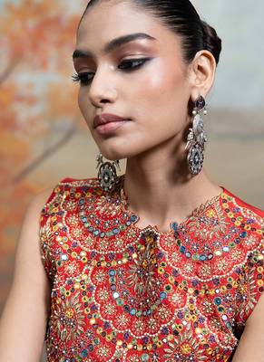 Crimson red embroidered silk co ord set 4