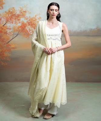 Butter yellow embroidered raw silk anarkali set 3