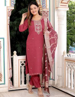Floral embroidered rayon round neck kurta trosuer & dupatta set 1