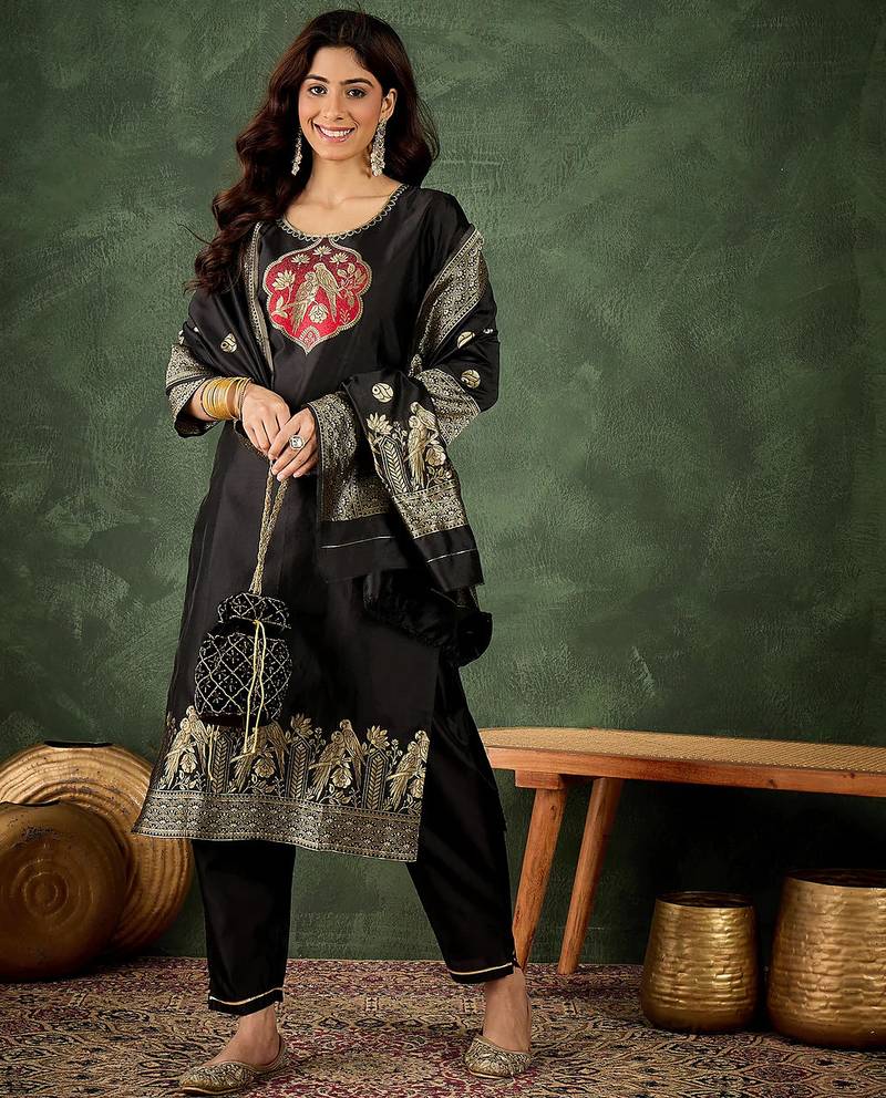 Floral embroidered silk round neck kurta trosuer & dupatta set