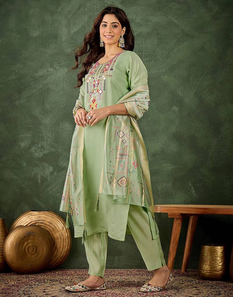 Floral embroidered silk round neck kurta trosuer & dupatta set