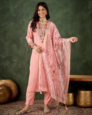 Floral embroidered silk round neck kurta trosuer & dupatta set 1