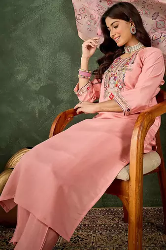 Floral embroidered silk round neck kurta trosuer & dupatta set