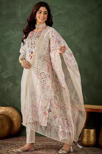 Floral embroidered silk round neck kurta trosuer & dupatta set