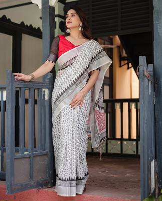 off white color Ready to wear saree with unstitched blouse 3