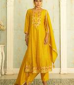 Floral embroidered silk blend v neck kurta trosuer & dupatta set