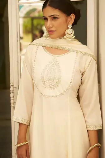 Floral embroidered silk blend round neck kurta trosuer & dupatta set
