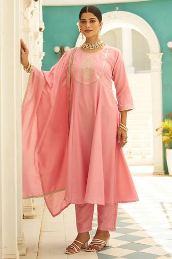 Floral embroidered silk blend round neck kurta trosuer & dupatta set