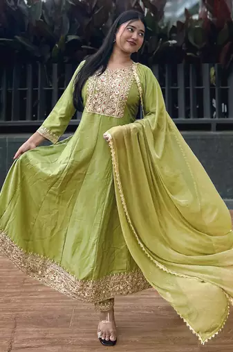 Floral embroidered silk round neck kurta trosuer & dupatta set