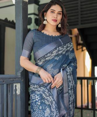 blue colour Ready to wear saree with unstitched blouse 4