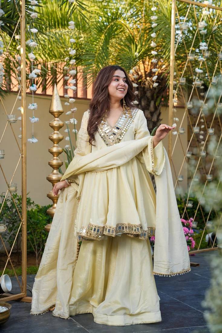 Cream chinon silk mirror embroidered v neck kurta palazzo set with dupatta