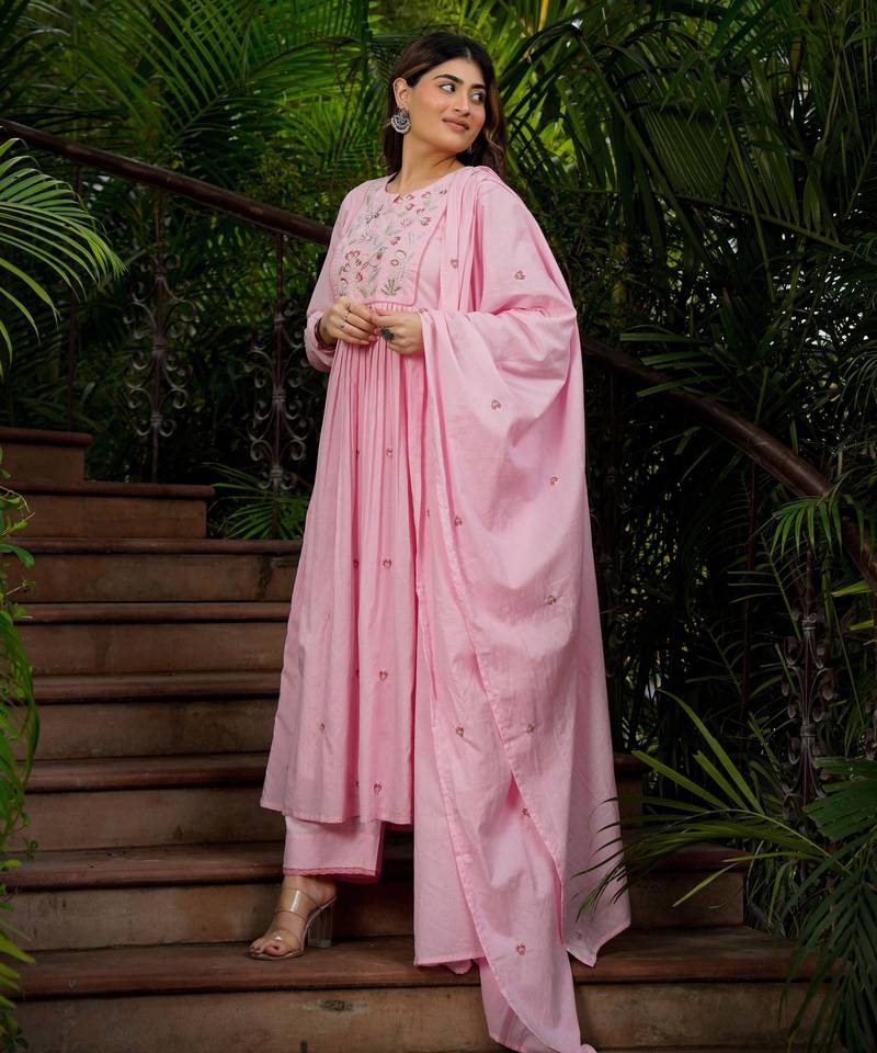 Pink chanderi silk sequence embroidered round neck kurta set with dupatta