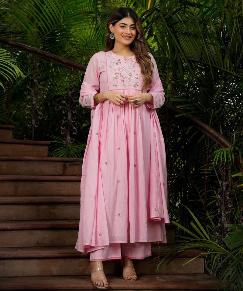 Pink chanderi silk sequence embroidered round neck kurta set with dupatta