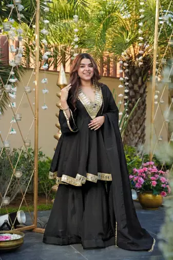 Black chinon silk mirror embroidered v neck kurta palazzo set with dupatta