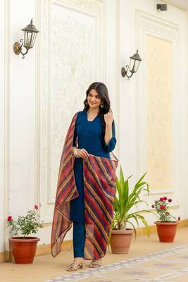 Women navy blue embroidered kurta pant set with multicolor dupatta 3