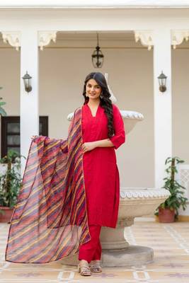 Women red embroidered kurta pant set with multicolor dupatta 3