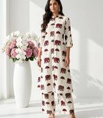 Women new trendy  off-white & maroon red elephant print cotton kurta with palazzos