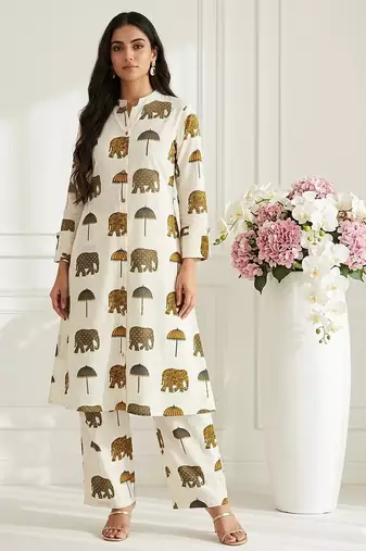 Women new trendy  off-white & mustard yellow elephant print cotton kurta with palazzos
