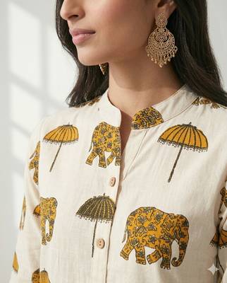 Women off-white & mustard yellow elephant print cotton kurta with palazzos 2