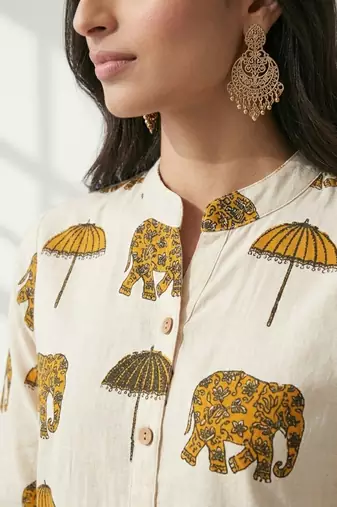 Women new trendy off-white & mustard yellow elephant print cotton kurta with palazzos