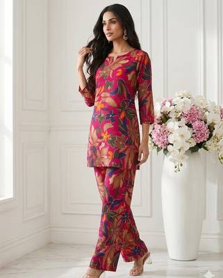 Women  red floral printed crepe kurta with palazzos set 3