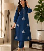 Women blue cotton printed kurta with trousers co-ord set