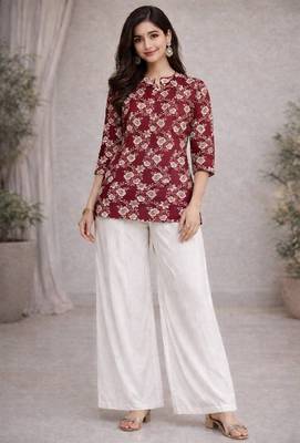 Womens red flower floral printed short kurti with beige palazzo set 1