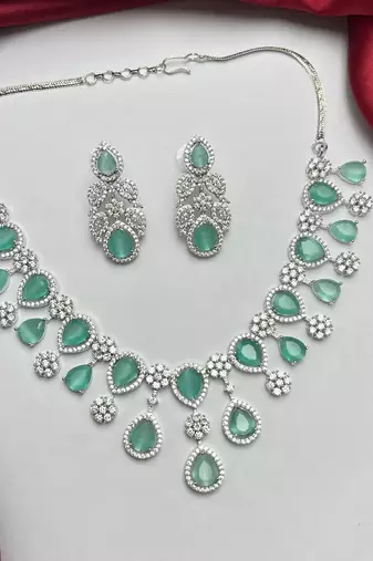 Victorian Style Mint Green Pear Cut Faux Emerald Bridal Necklace Set, Silver Cubic Zirconia Earrings