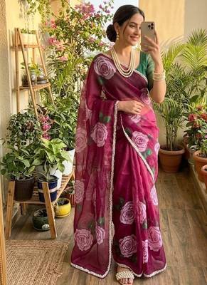 Wine Color flower prints and khatli border Work Silk Blend Saree 1